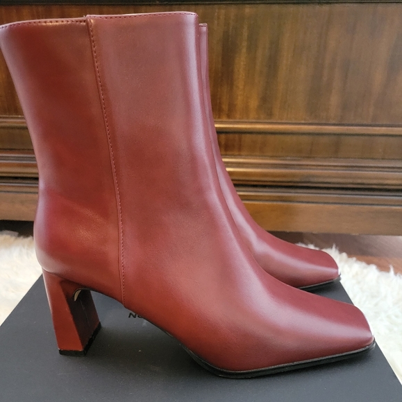 Gabrielle Union booties - Picture 1 of 5